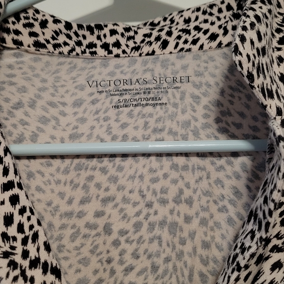 Victoria's Secret Pajama Set - Picture 3 of 6